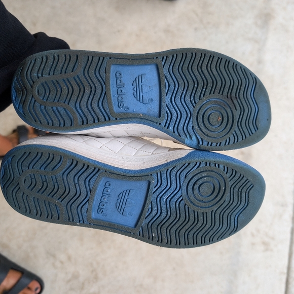 Adidas Rod Laver - Picture 3 of 6